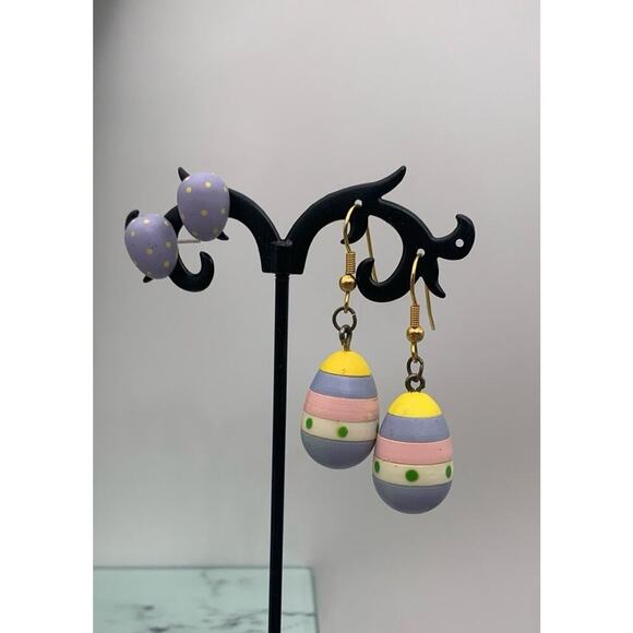 Lot Of Easter Themed Easter Egg Necklace & 2 Pairs Of Earrings - Picture 2 of 6